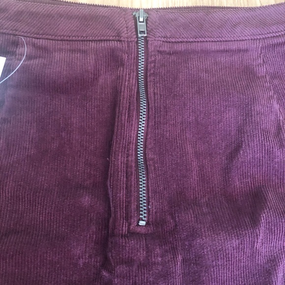 FOREVER 21 MINI SKIRT - Picture 4 of 7